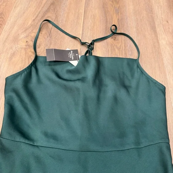 Abercrombie and fitch cowl neck green satin formal dress Size XS NWT - Picture 4 of 9